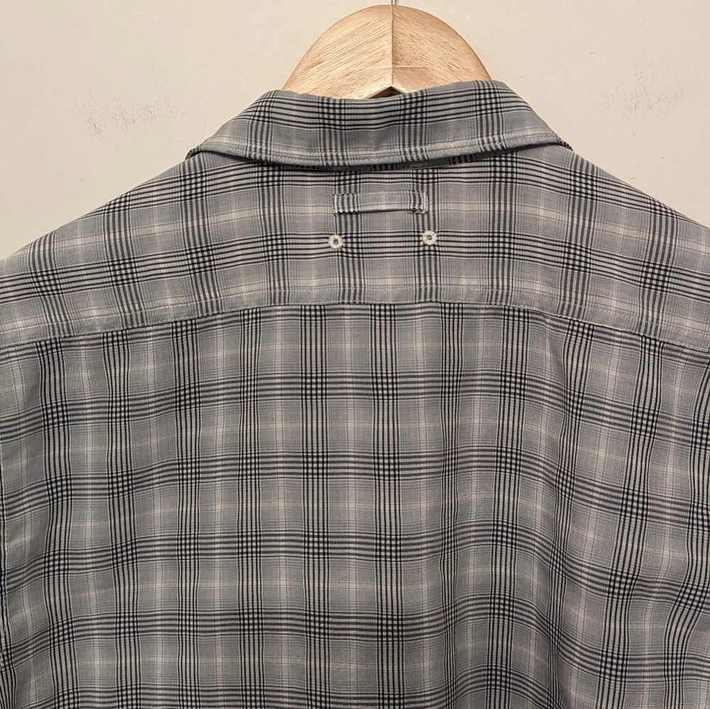 North Face | Lightweight Blue Plaid Button Front Shirt Flawed